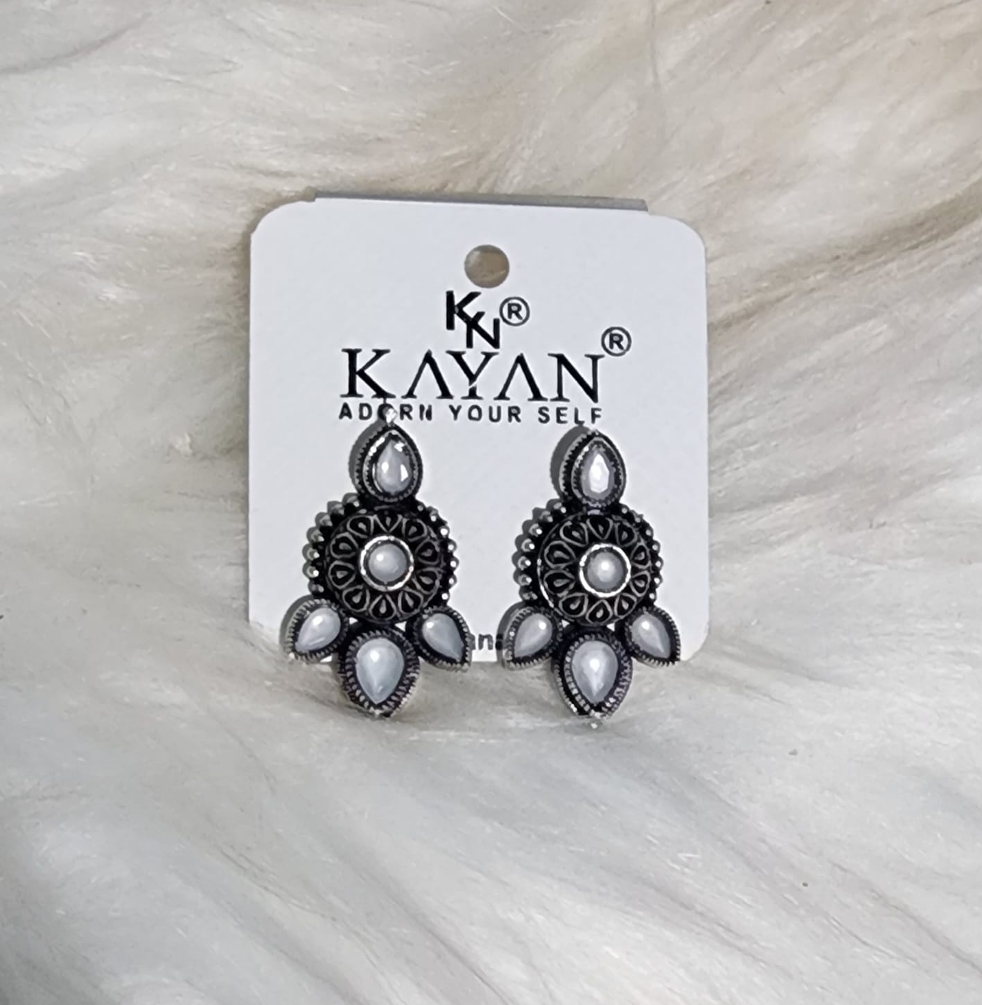 Kayan Round Coloured Studs